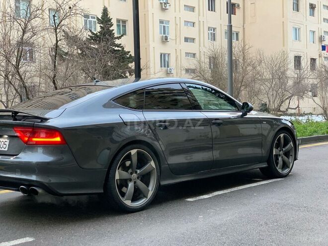 Audi A7 2011, 256,000 km - 3.0 l - Bakı