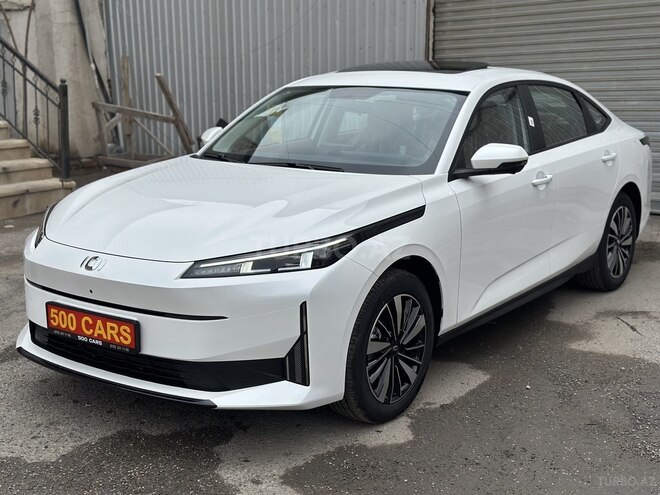 Changan Qiyuan A05 2025, 0 km - 1.5 l - Bakı