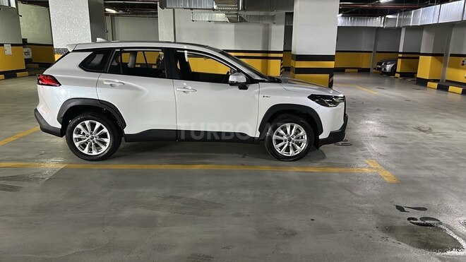 Toyota Corolla Cross 2024, 0 km - 2.0 л - Bakı
