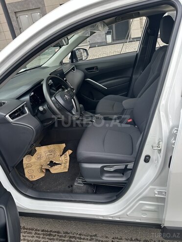 Toyota Corolla Cross 2024, 0 km - 2.0 л - Bakı