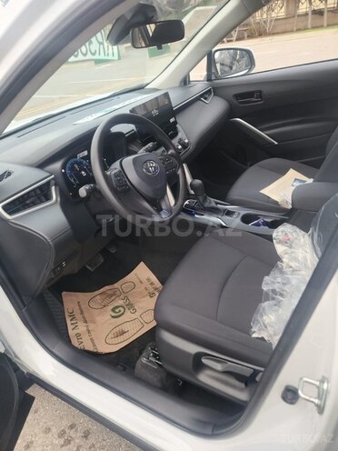 Toyota Corolla Cross 2024, 0 km - 2.0 л - Bakı