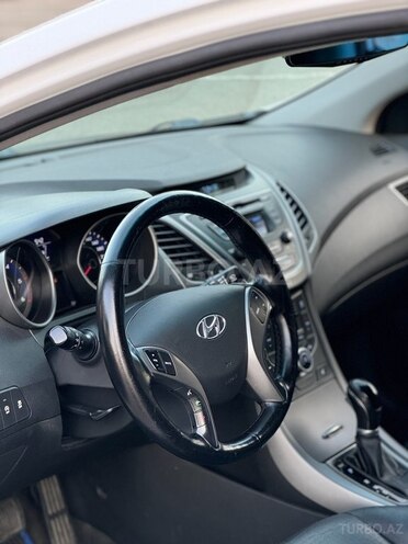 Hyundai Avante 2013, 190,000 km - 1.6 l - Bakı
