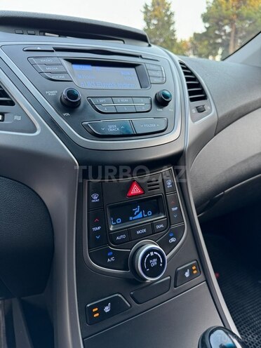 Hyundai Avante 2013, 190,000 km - 1.6 l - Bakı