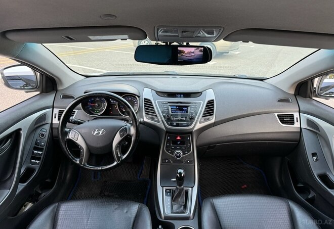Hyundai Avante 2013, 190,000 km - 1.6 l - Bakı