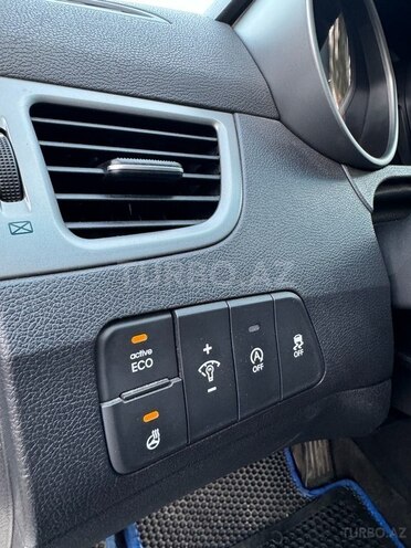 Hyundai Avante 2013, 190,000 km - 1.6 l - Bakı
