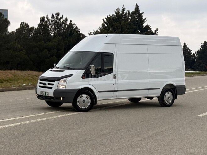 Ford Transit-5