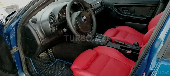 BMW 320-10