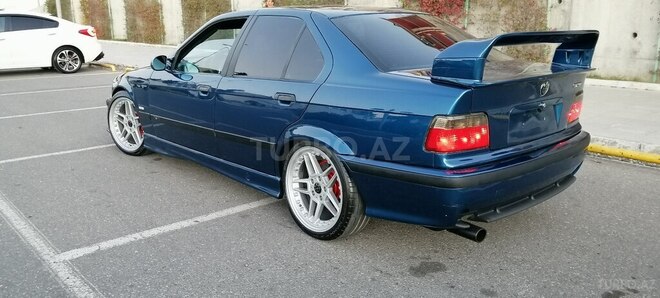 BMW 320-16