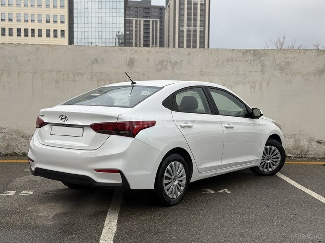 Hyundai Accent 2020, 64,696 km - 1.6 l - Bakı