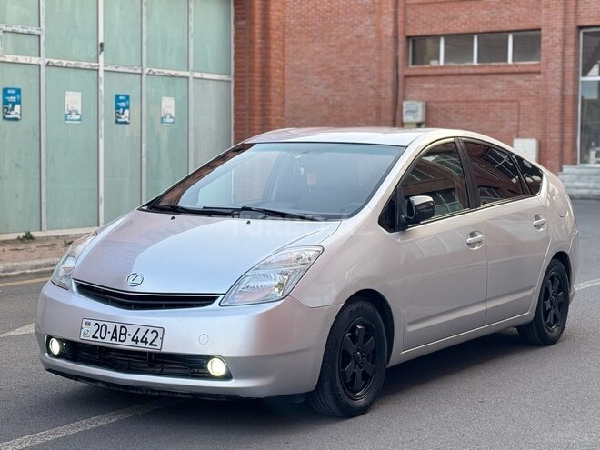 Toyota Prius-3