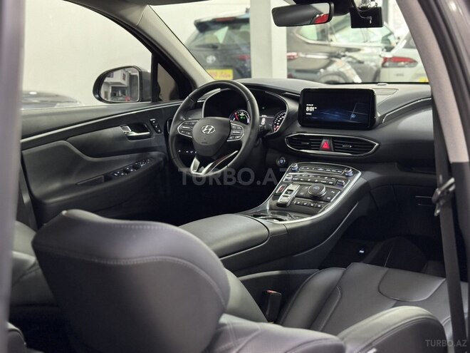 Hyundai Santa Fe 2023, 31,000 km - 1.6 l - Bakı
