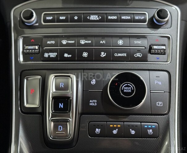 Hyundai Santa Fe 2023, 31,000 km - 1.6 l - Bakı