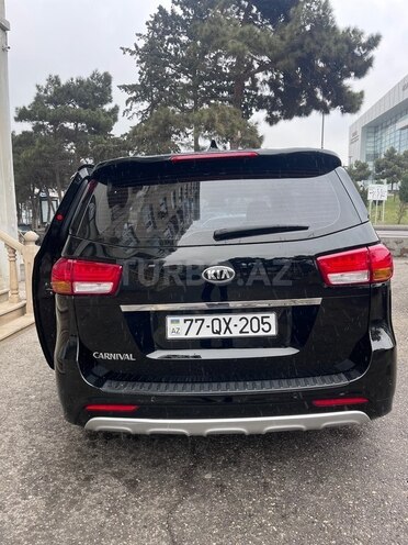 Kia Carnival-6