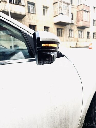 Honda Insight-13