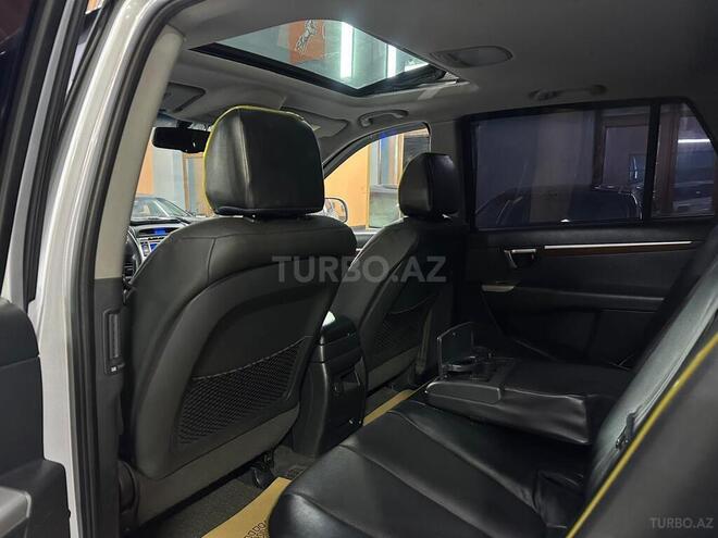 Hyundai Santa Fe-16
