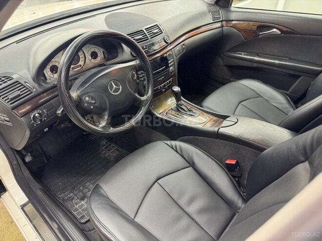 Mercedes E 220 d 2006, 247,000 km - 2.2 л - Bakı