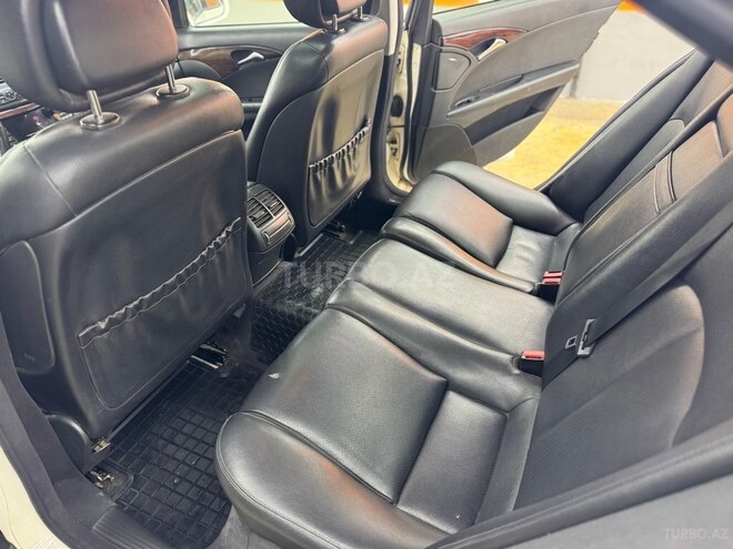 Mercedes E 220 d 2006, 247,000 km - 2.2 л - Bakı
