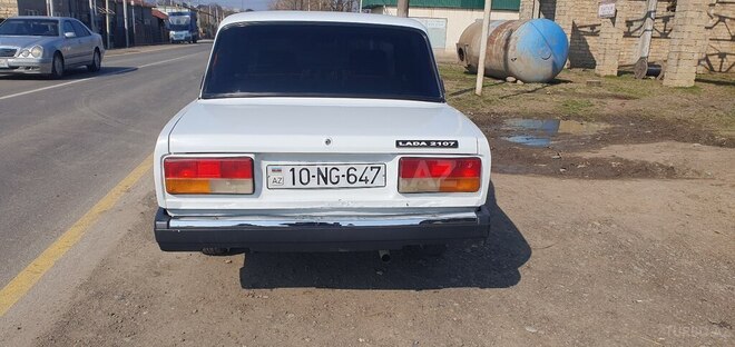 LADA (VAZ) 2107 2005, 86,000 km - 1.6 l - Astara