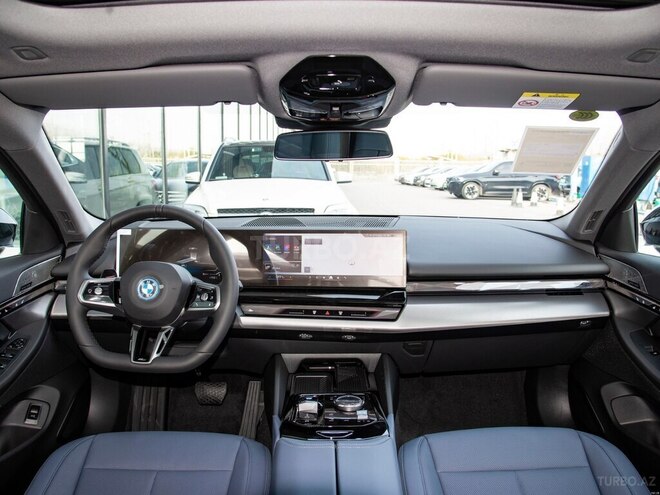 BMW i5 2025, 0 km - 0.0 l - Bakı