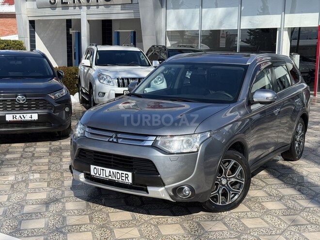Mitsubishi Outlander 2015, 215,331 km - 2.4 l - Lənkəran