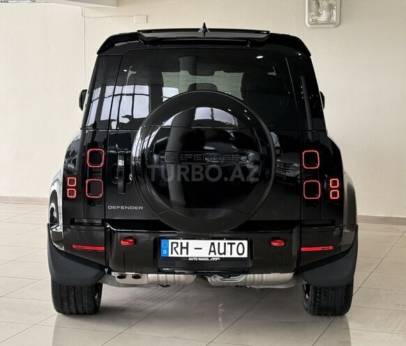 Land Rover Defender-5