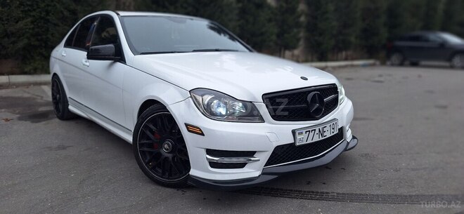 Mercedes C 250-1