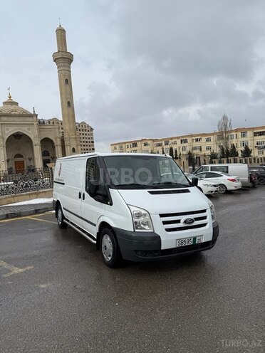 Ford Transit-1