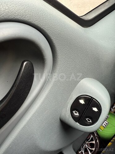 Ford Transit-6