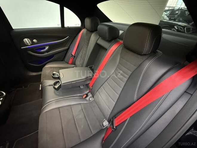 Mercedes E 300 e 4MATIC 2022, 48,000 km - 2.0 л - Bakı
