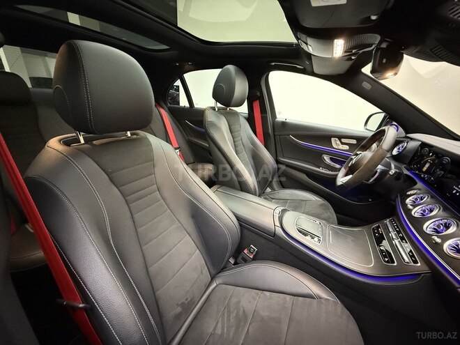 Mercedes E 300 e 4MATIC 2022, 48,000 km - 2.0 л - Bakı