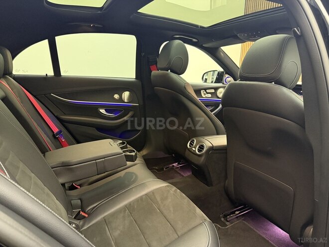 Mercedes E 300 e 4MATIC 2022, 48,000 km - 2.0 л - Bakı
