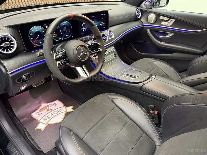 Mercedes E 300 e 4MATIC 2022, 48,000 km - 2.0 л - Bakı