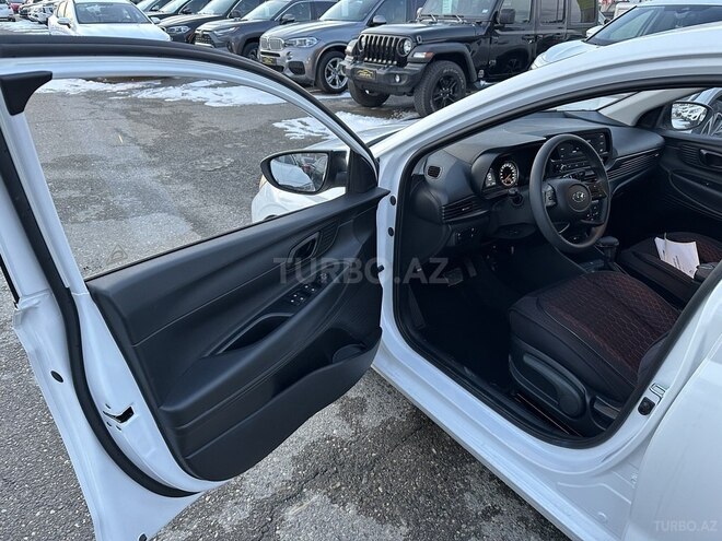 Hyundai  2023, 4,245 km - 1.4 л - Bakı