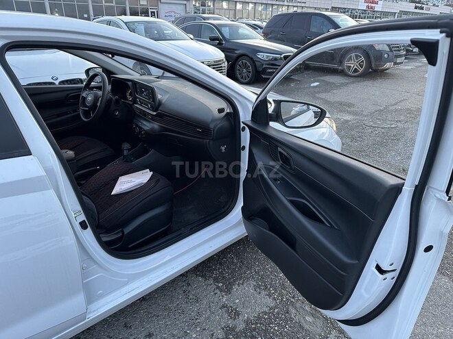 Hyundai  2023, 4,245 km - 1.4 л - Bakı