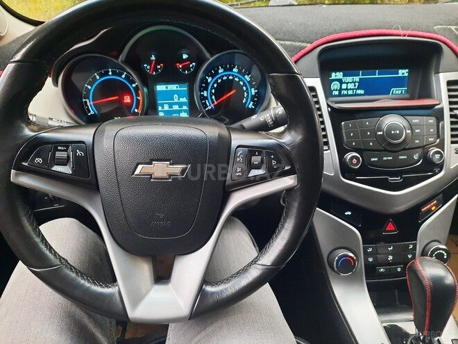 Chevrolet Cruze-2