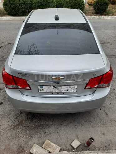 Chevrolet Cruze-8