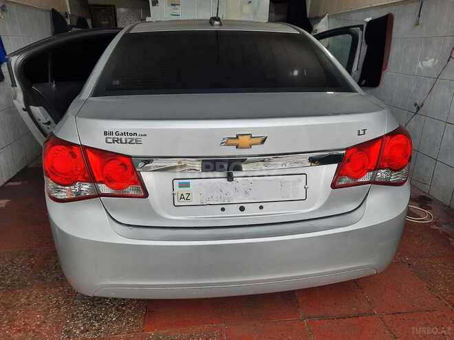 Chevrolet Cruze-4