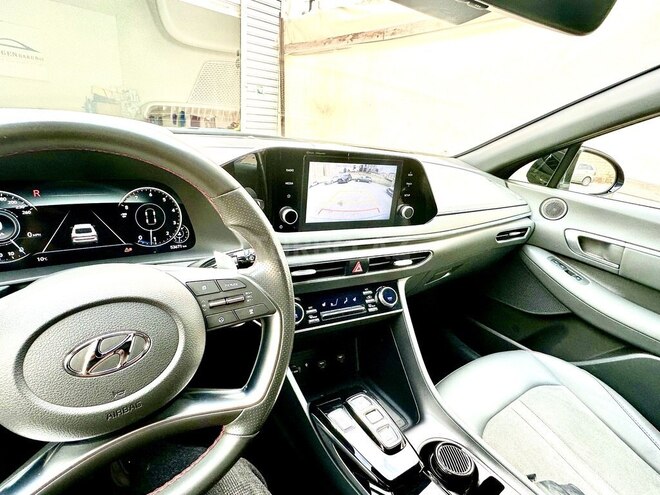 Hyundai Sonata-9