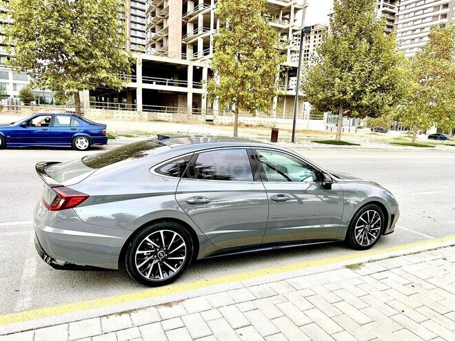 Hyundai Sonata-7