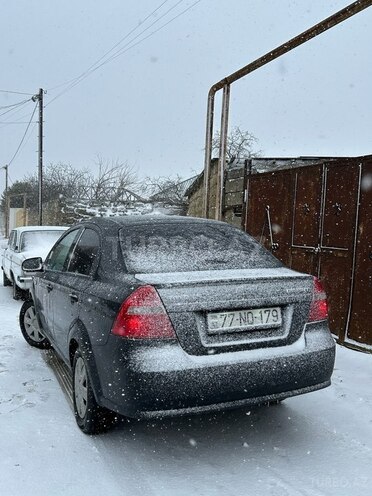 Chevrolet Aveo-21