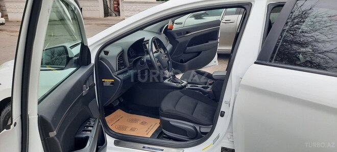 Hyundai Elantra 2017, 116,000 km - 2.0 л - Bakı