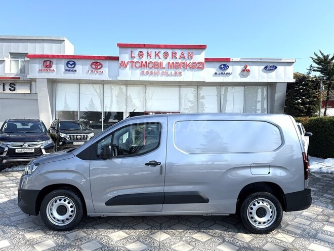 Toyota Proace City-6