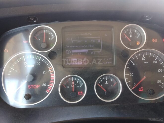 HOWO Sinotruk 2022, 367,600 km - 9.7 l - Bakı
