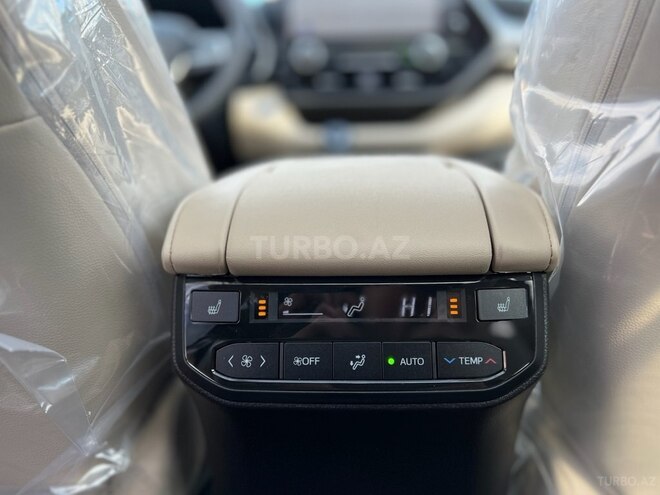 Toyota Highlander 2024, 0 km - 2.5 л - Bakı