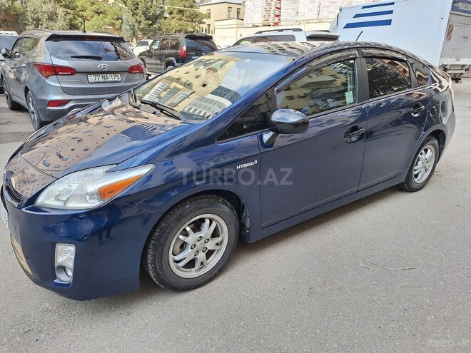 Toyota Prius 2011, 300,000 km - 1.8 l - Bakı