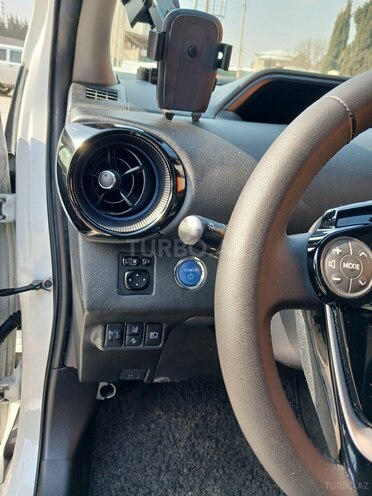 Toyota Aqua 2021, 71,500 km - 1.5 l - Bakı
