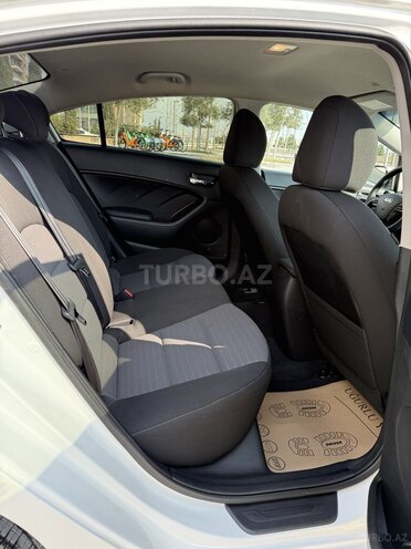 Kia Forte 2017, 130,000 km - 2.0 l - Bakı