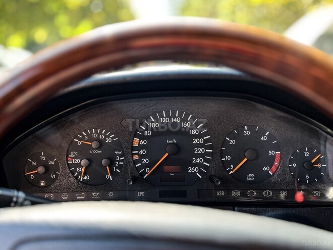 Mercedes S 300-5