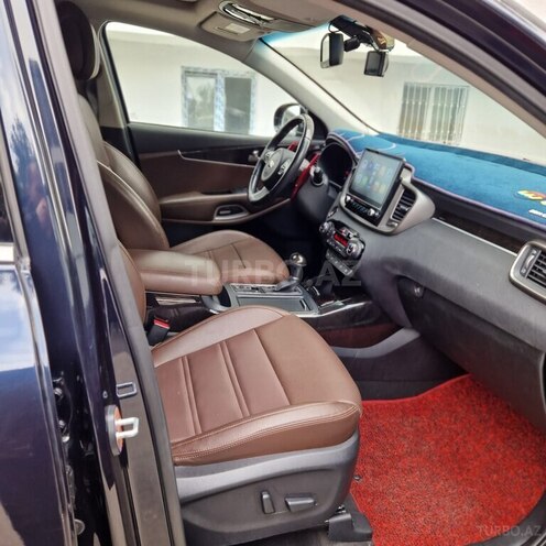 Kia Sorento-7