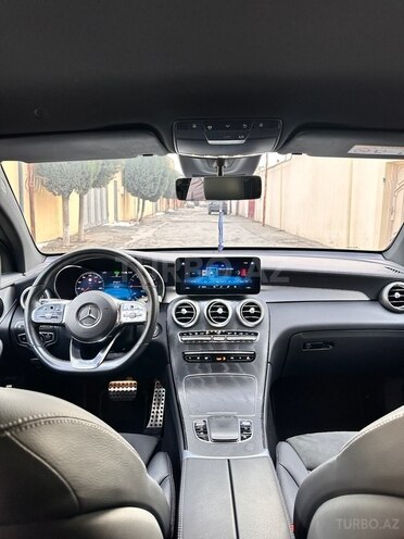 Mercedes  2022, 34,000 km - 2.0 л - Bakı